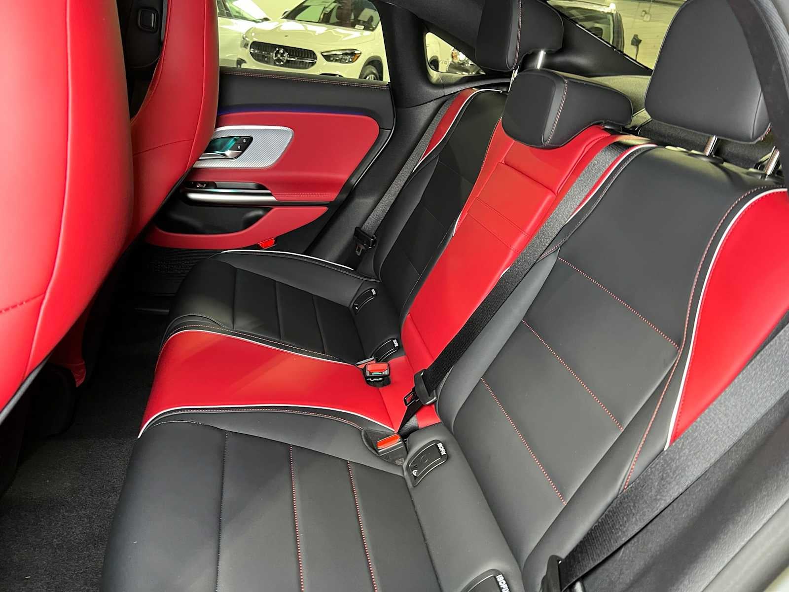 2027 Mercedes-Benz CLA 220 Hybrid FWD