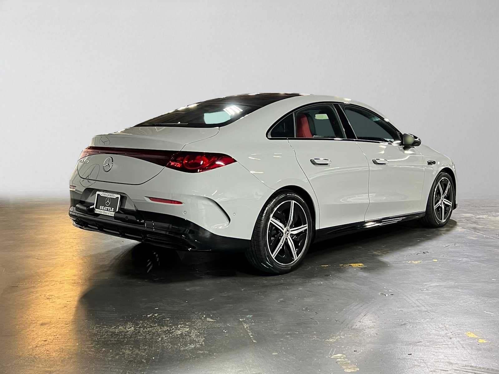 2027 Mercedes-Benz CLA 220 Hybrid FWD