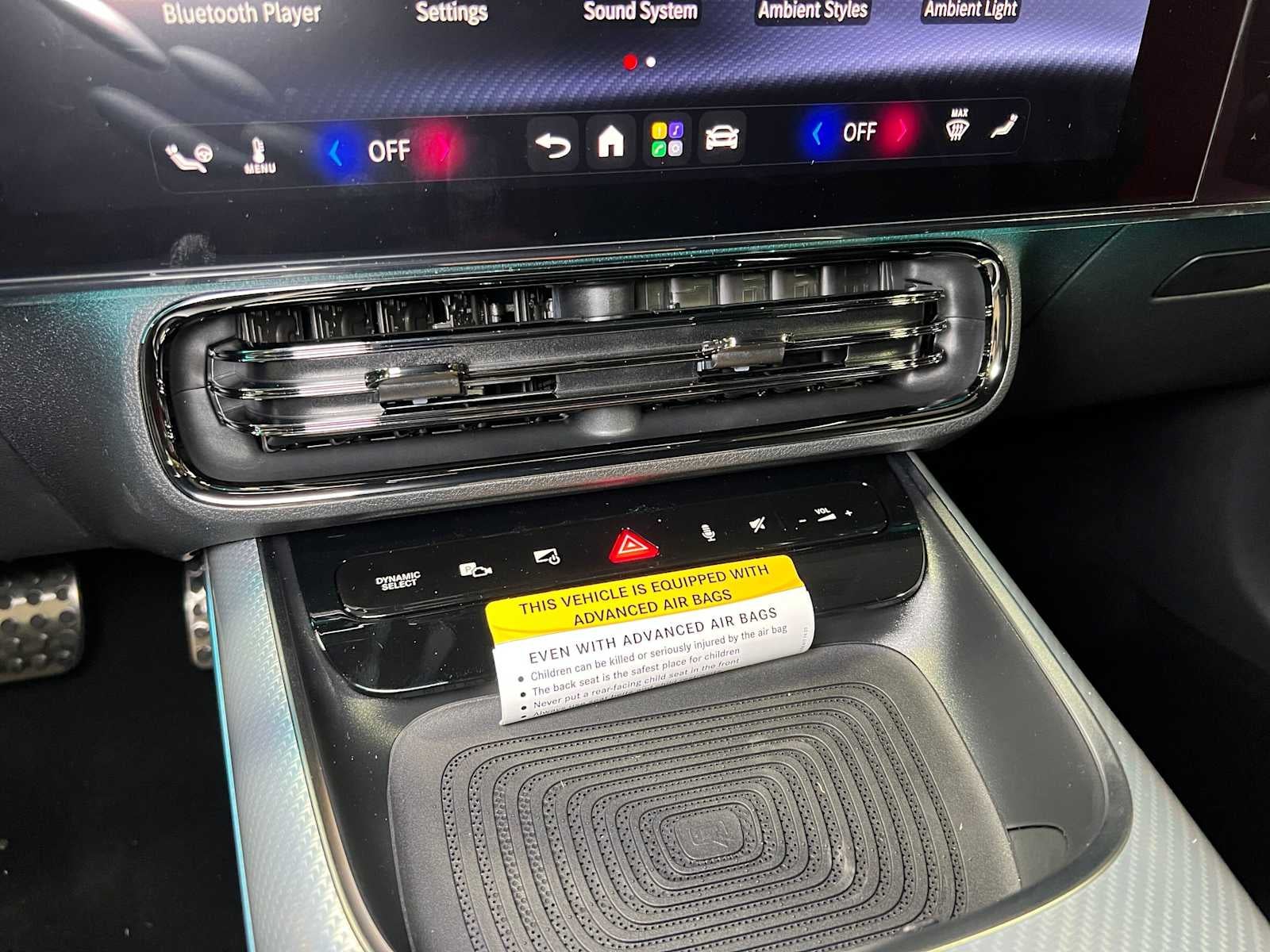 2027 Mercedes-Benz CLA 220 Hybrid FWD