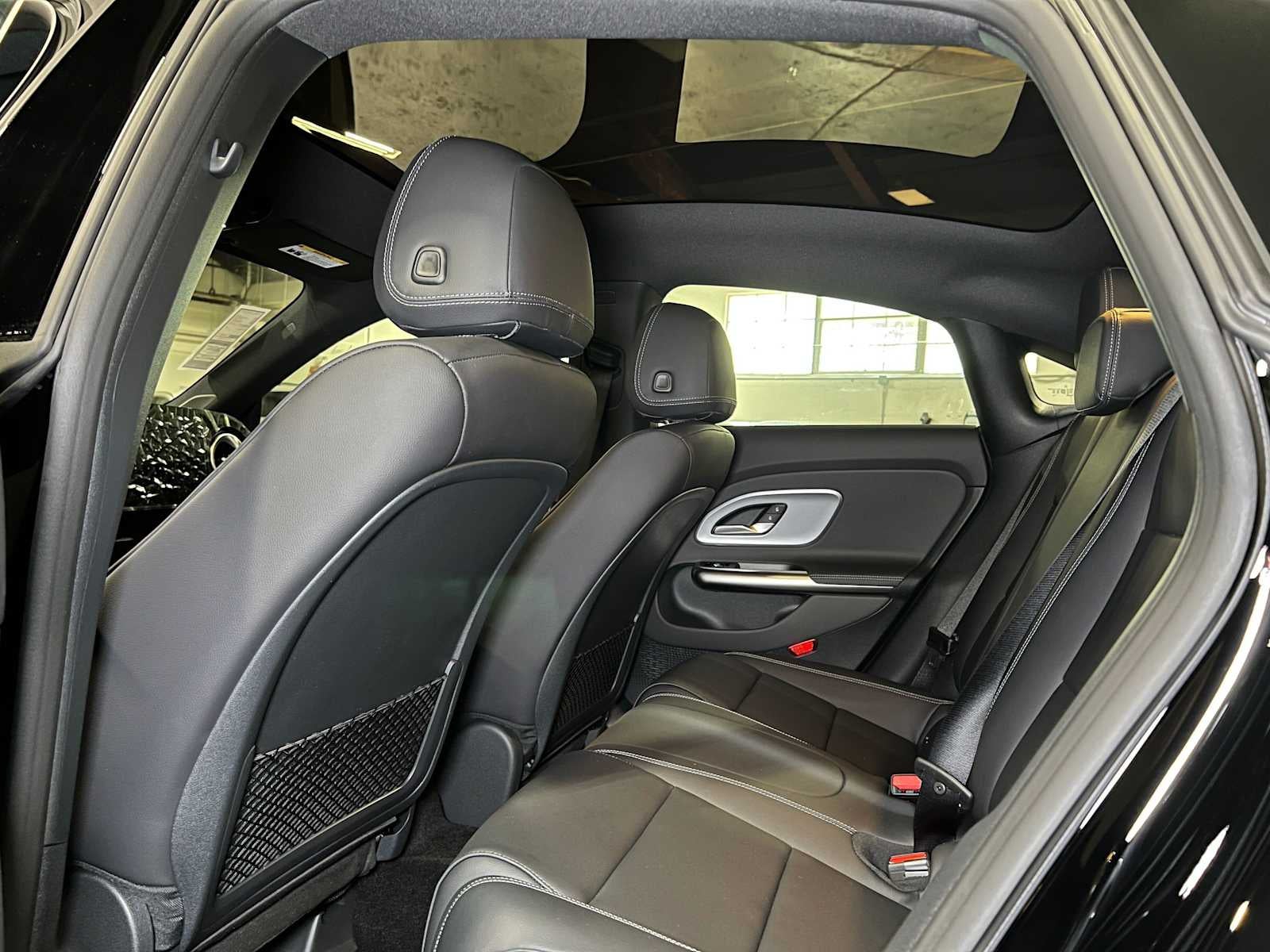 2027 Mercedes-Benz CLA 220 Hybrid FWD