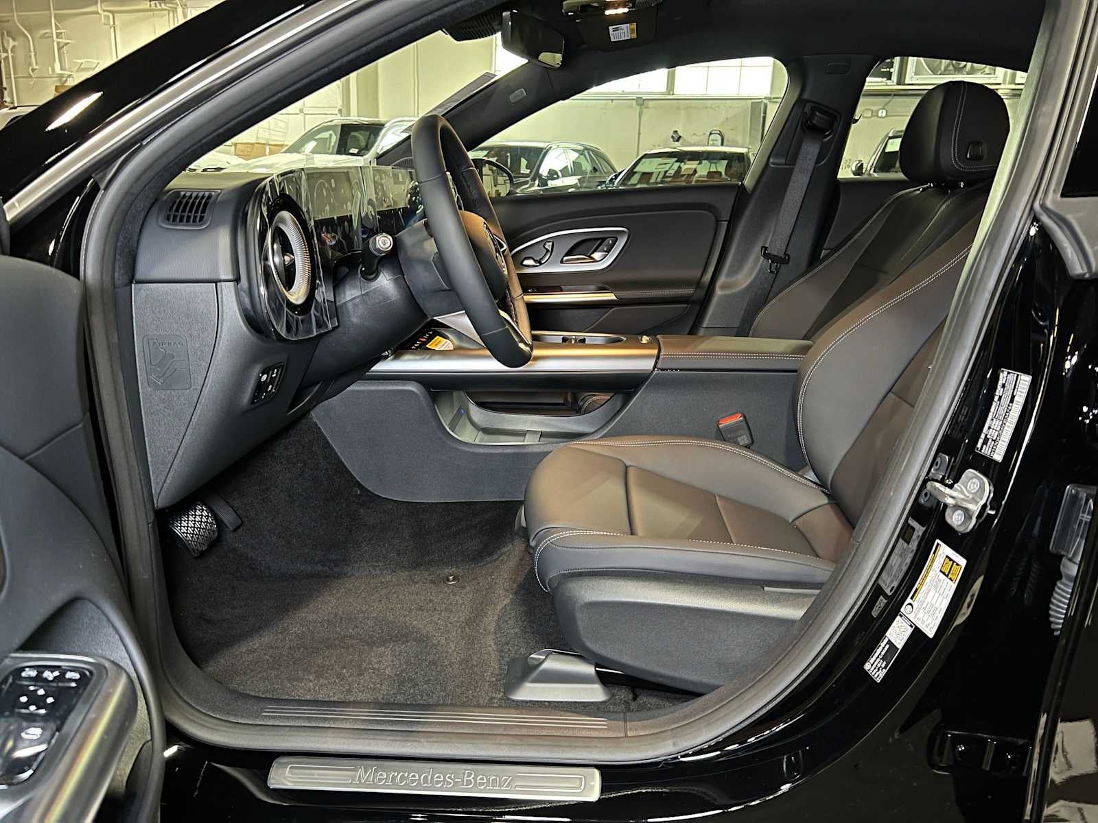 2027 Mercedes-Benz CLA 220 Hybrid FWD