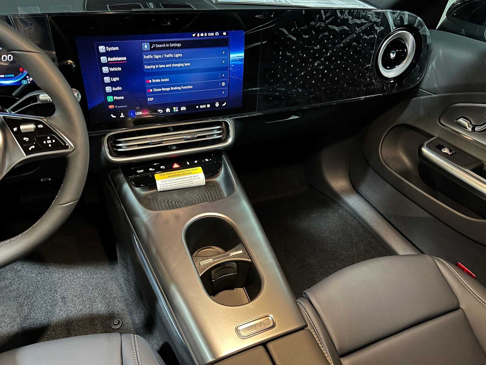 2027 Mercedes-Benz CLA 220 Hybrid FWD