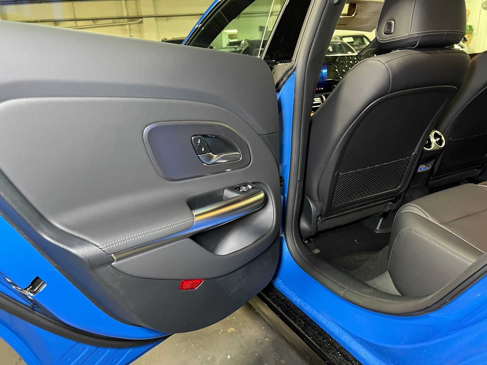 2027 Mercedes-Benz CLA 220 Hybrid FWD