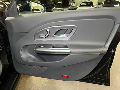 2027 Mercedes-Benz CLA 220 Hybrid FWD