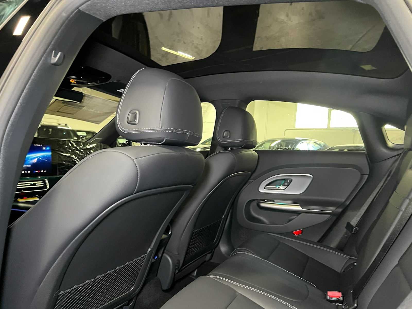 2027 Mercedes-Benz CLA 220 Hybrid FWD