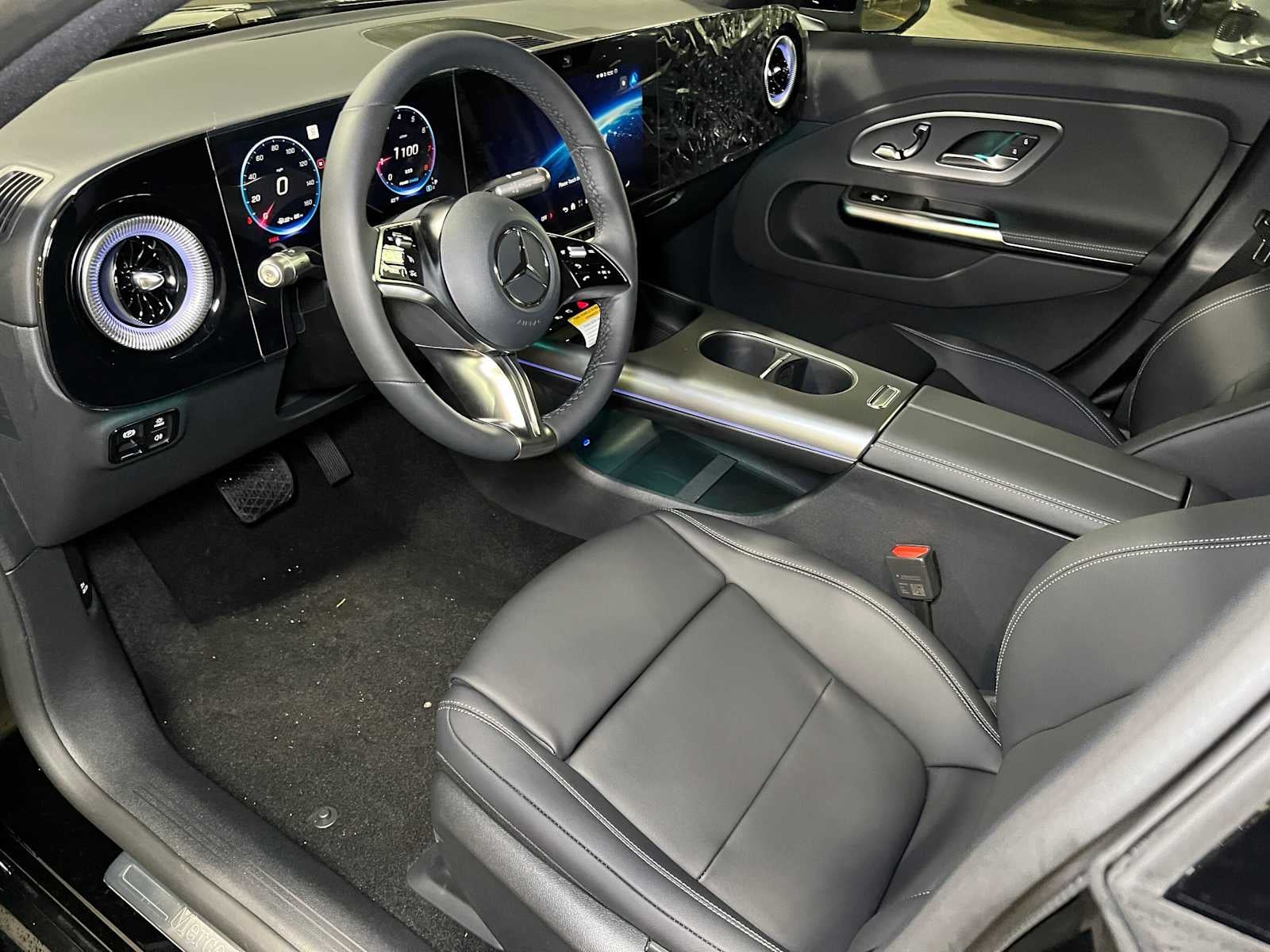 2027 Mercedes-Benz CLA 220 Hybrid FWD