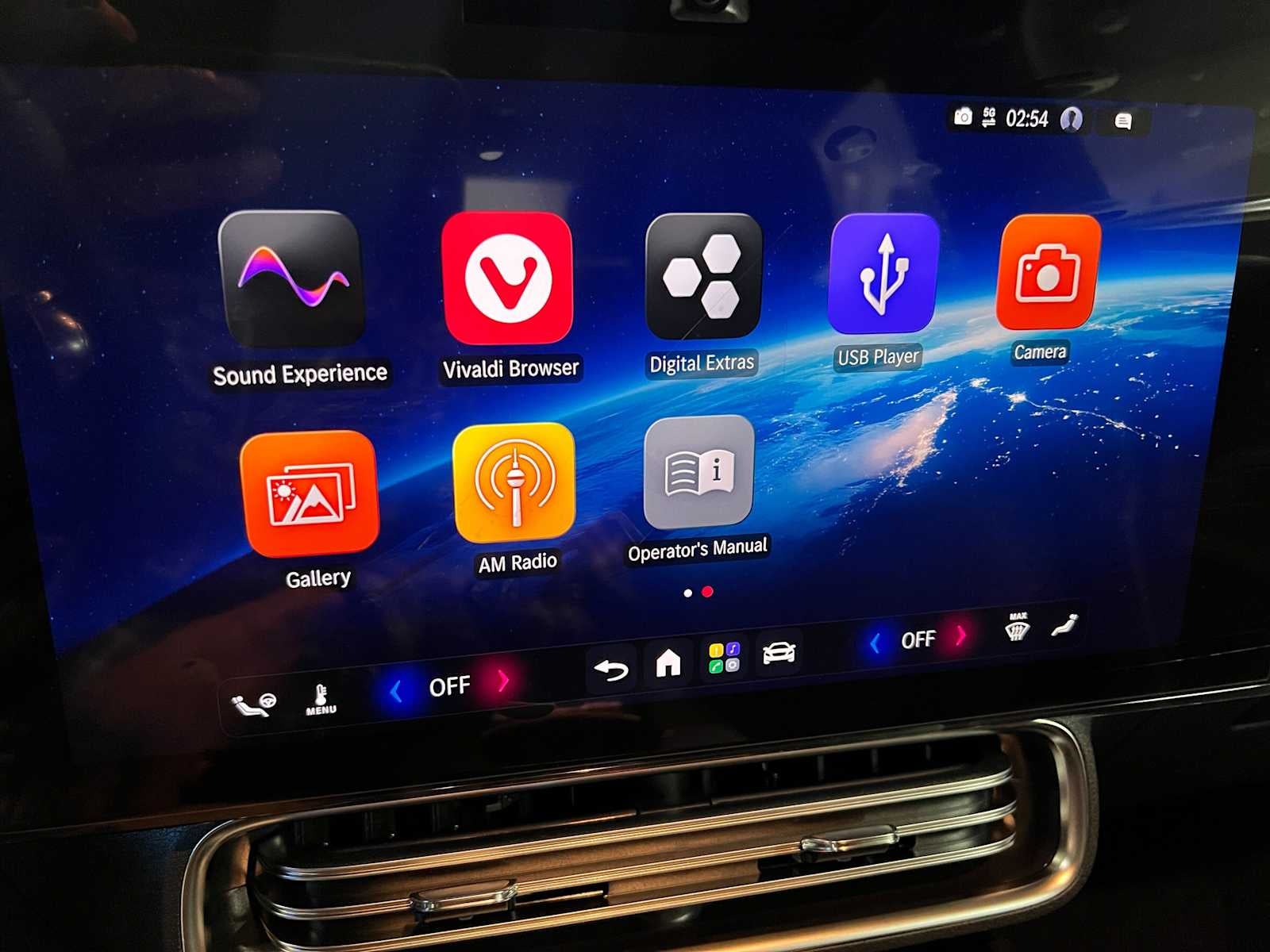 2027 Mercedes-Benz CLA 220 Hybrid FWD