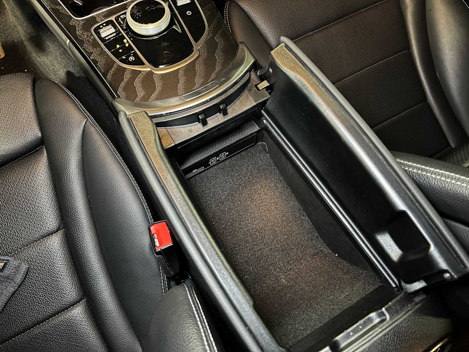 2021 Mercedes-Benz C 300 C 300