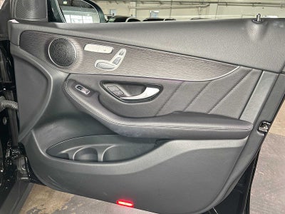 2022 Mercedes-Benz GLC 300 GLC 300