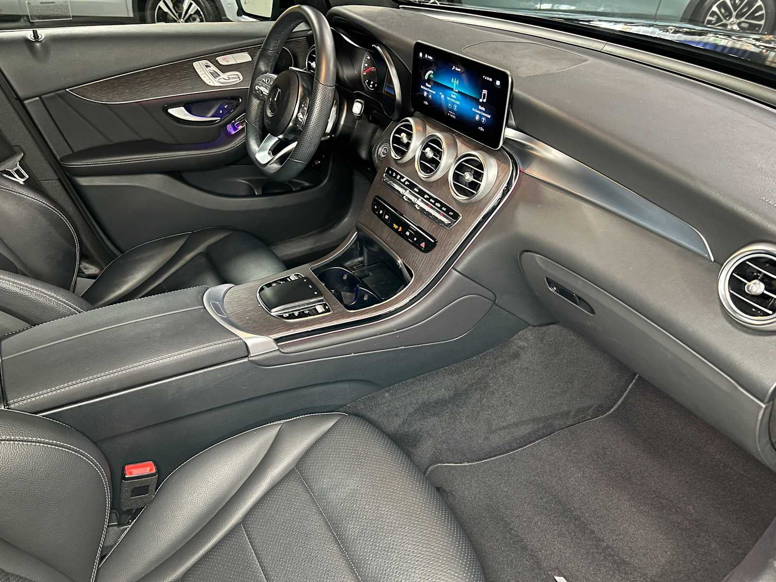 2022 Mercedes-Benz GLC 300 GLC 300