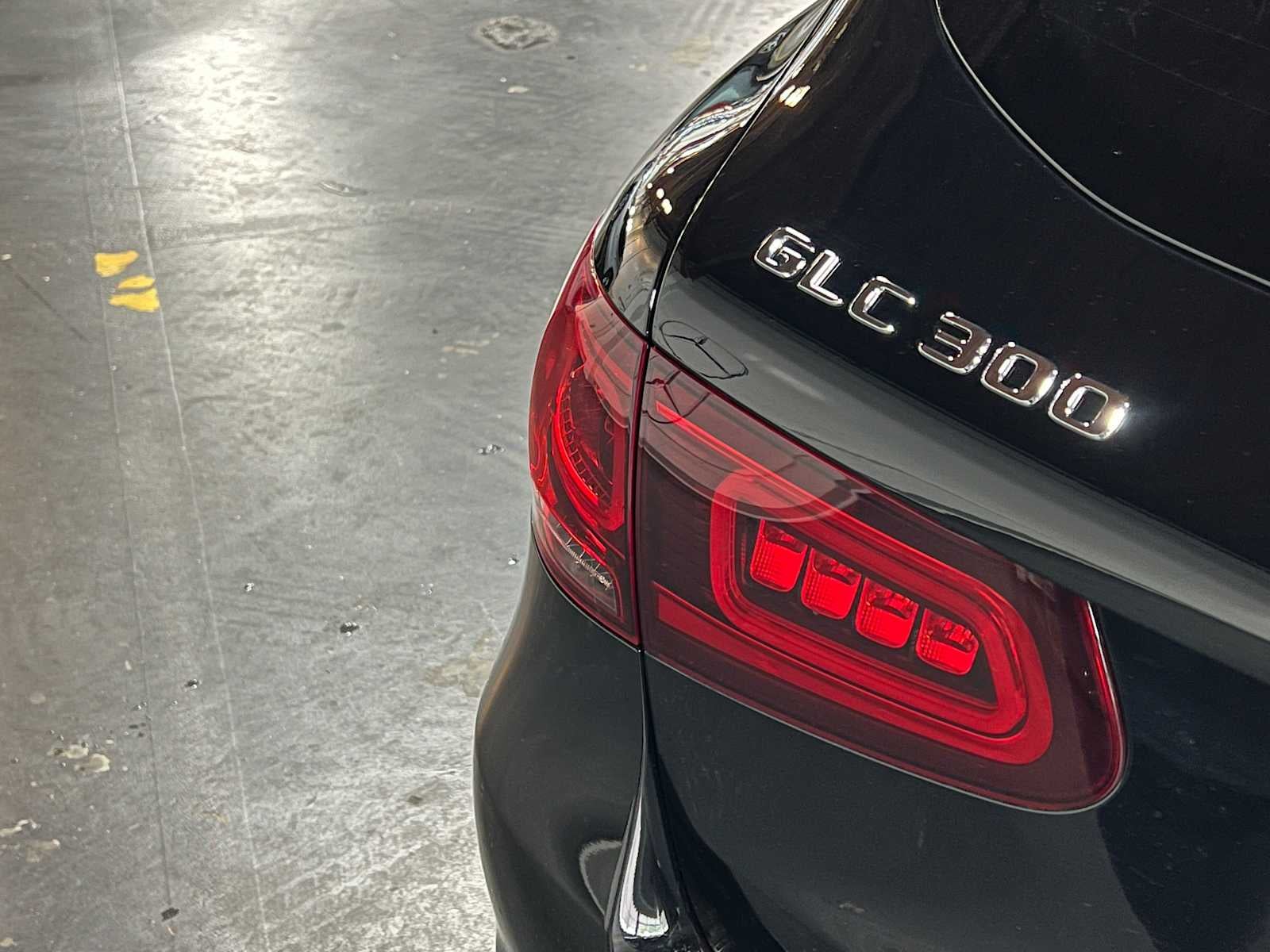 2022 Mercedes-Benz GLC 300 GLC 300