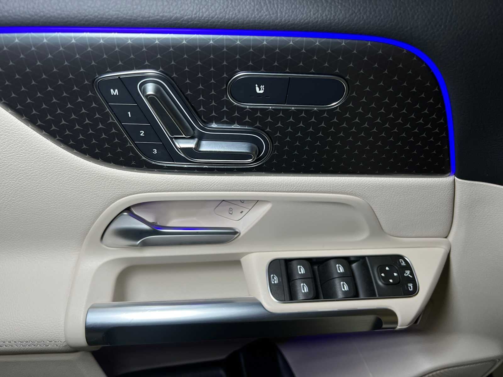 2025 Mercedes-Benz GLB GLB 250