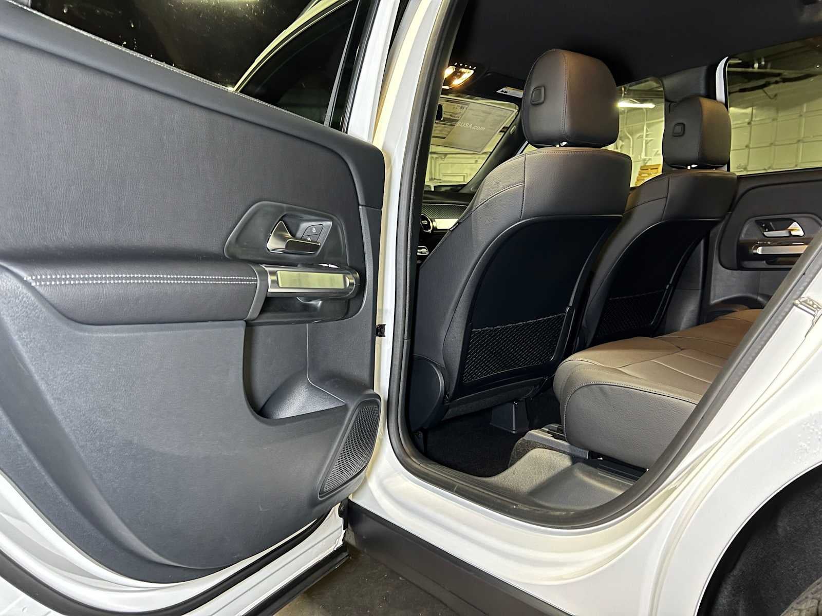 2026 Mercedes-Benz GLB 250 SUV