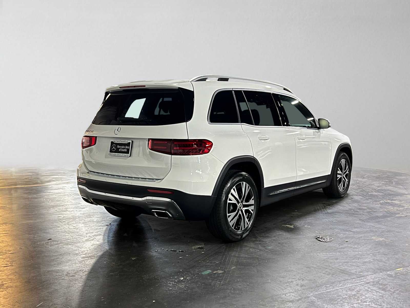 2026 Mercedes-Benz GLB 250 SUV