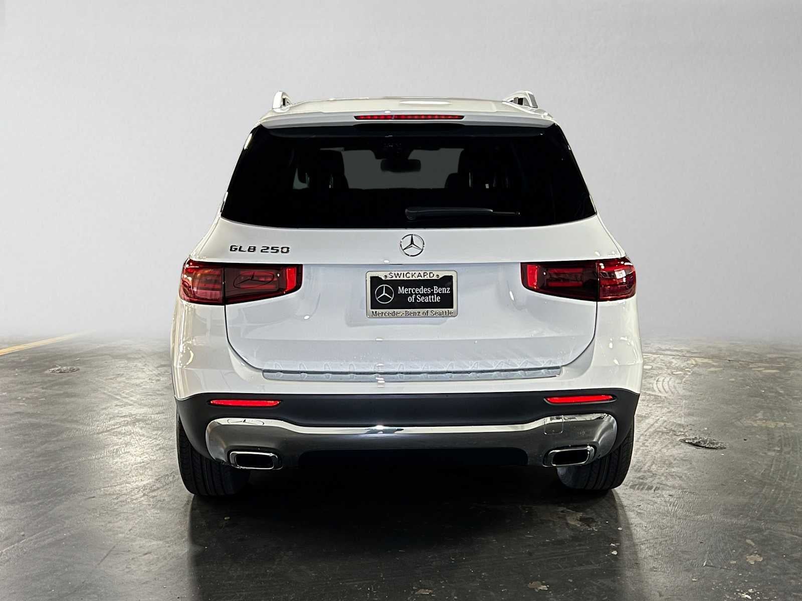 2026 Mercedes-Benz GLB 250 SUV