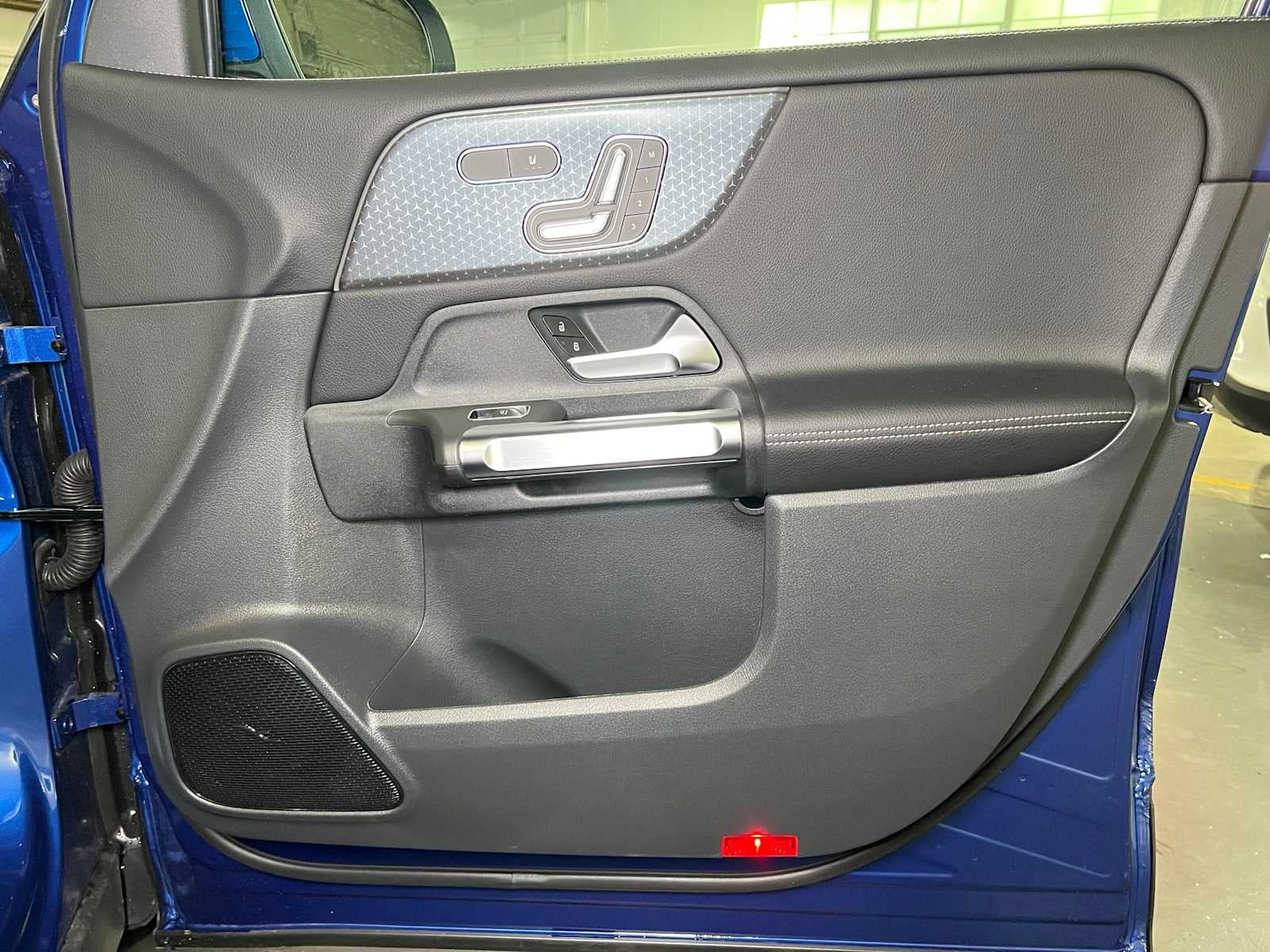 2025 Mercedes-Benz GLB GLB 250