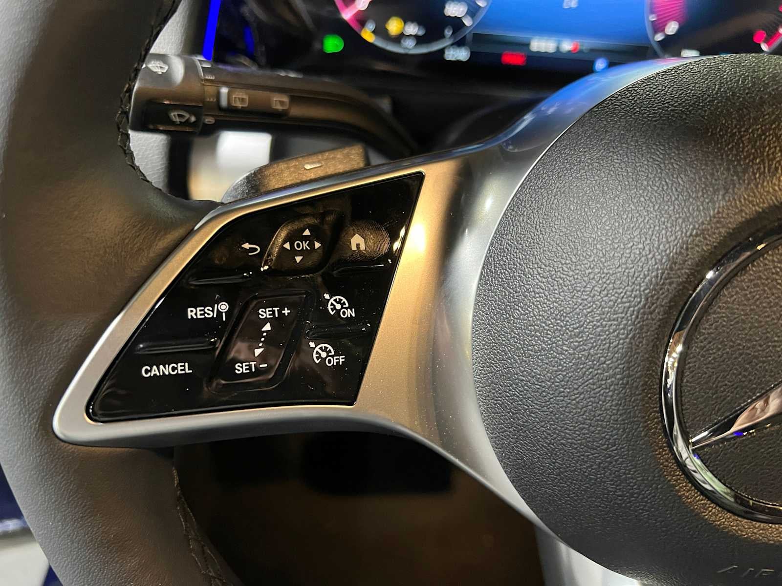 2025 Mercedes-Benz GLB GLB 250