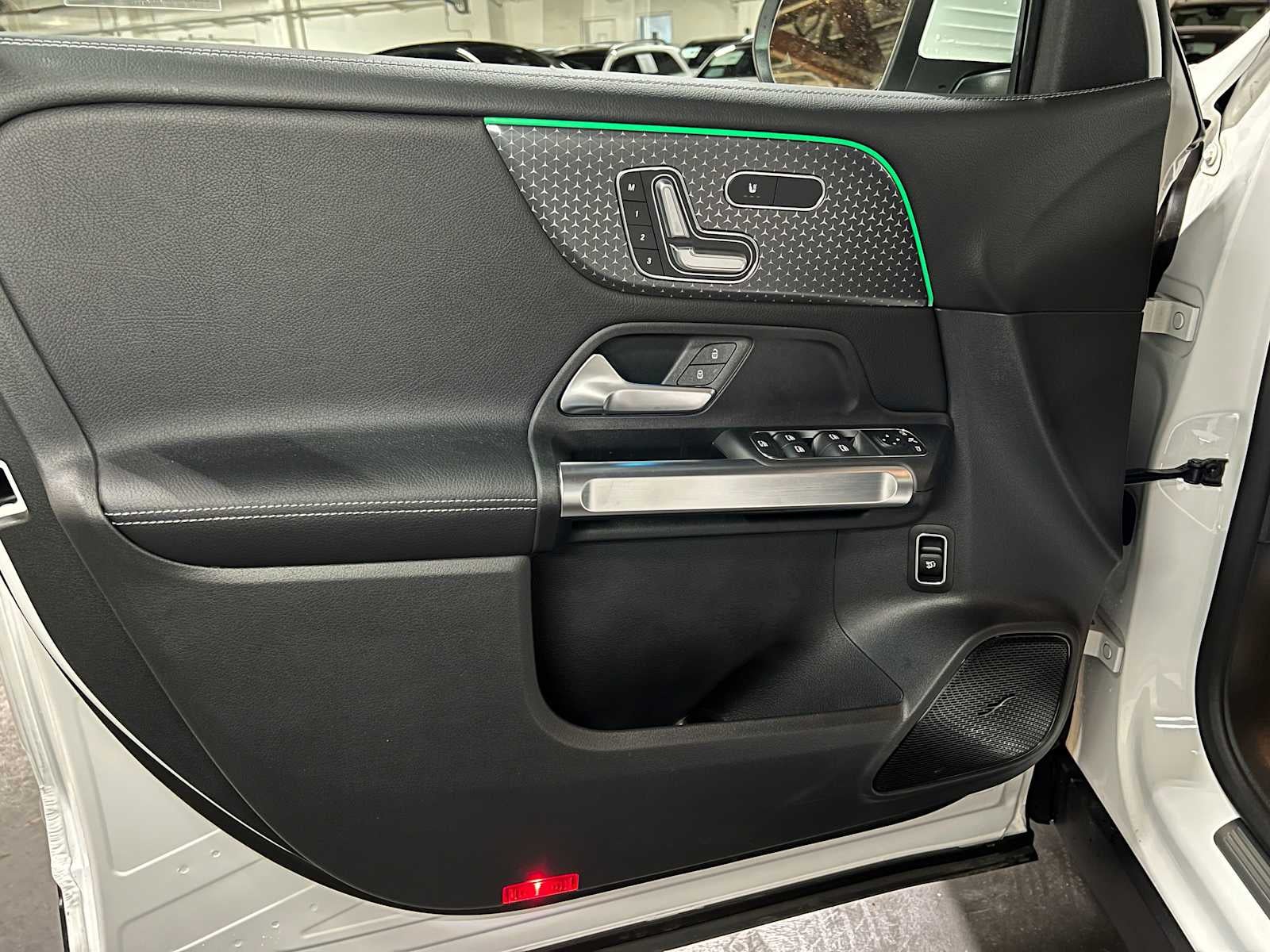 2026 Mercedes-Benz GLB 250 4MATIC® SUV