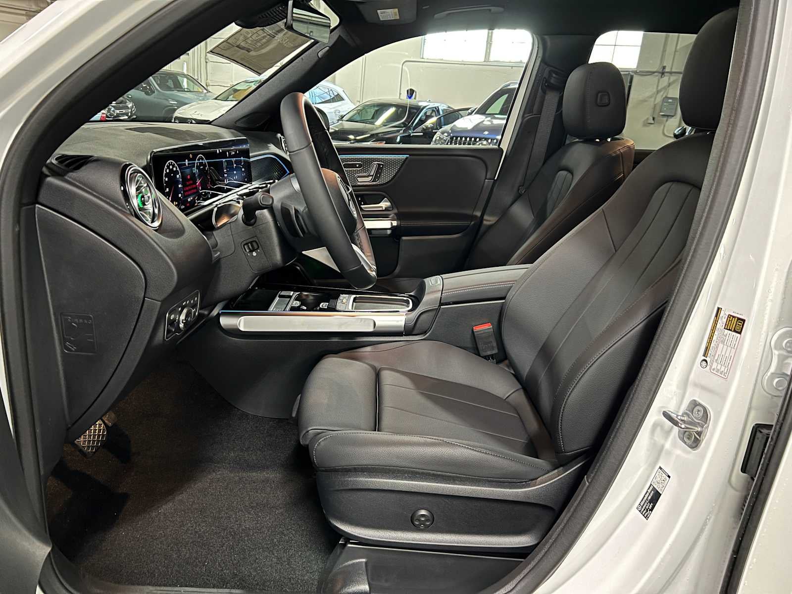 2026 Mercedes-Benz GLB 250 4MATIC® SUV