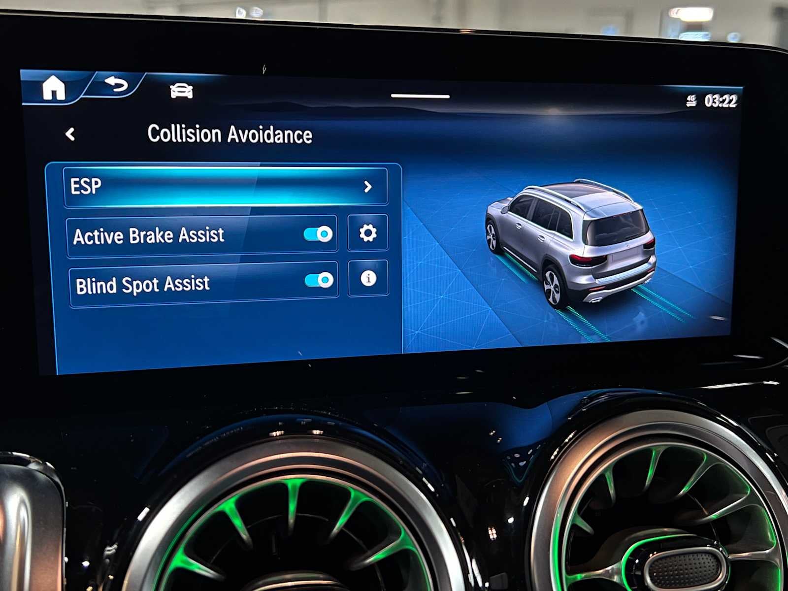 2026 Mercedes-Benz GLB 250 4MATIC® SUV