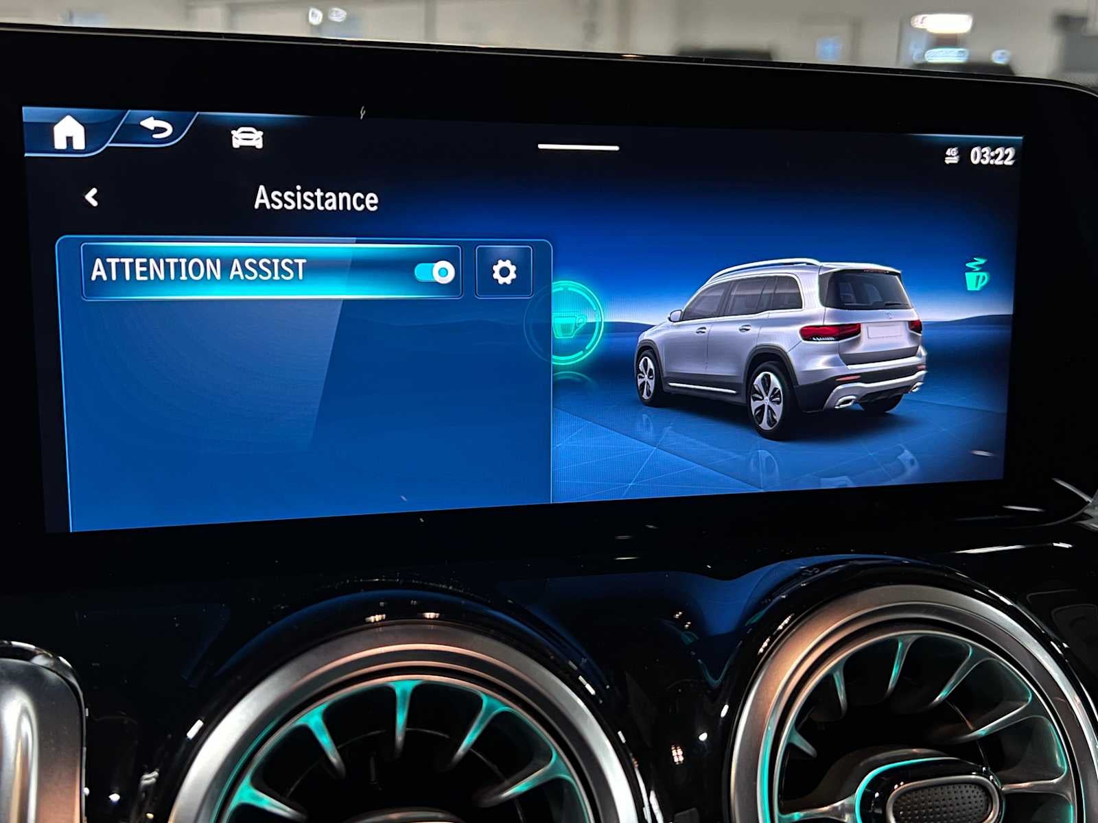 2026 Mercedes-Benz GLB 250 4MATIC® SUV