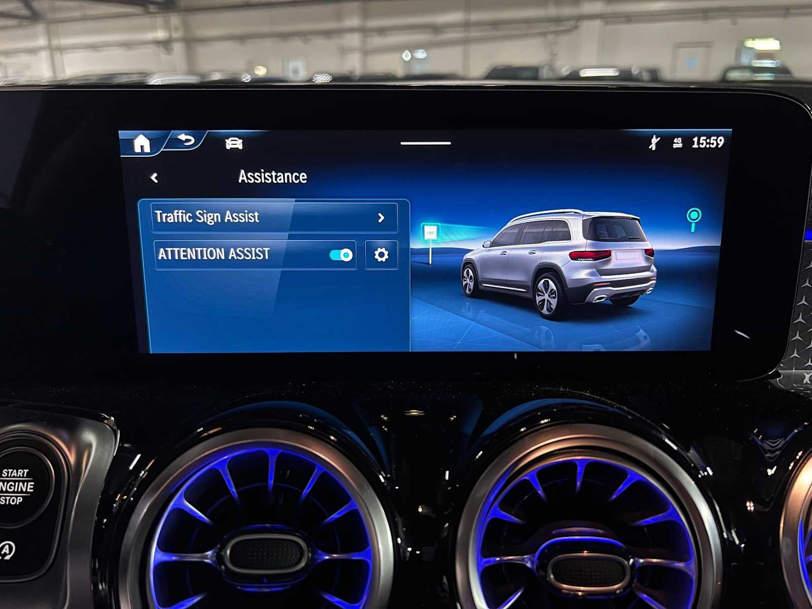 2026 Mercedes-Benz GLB 250 4MATIC® SUV