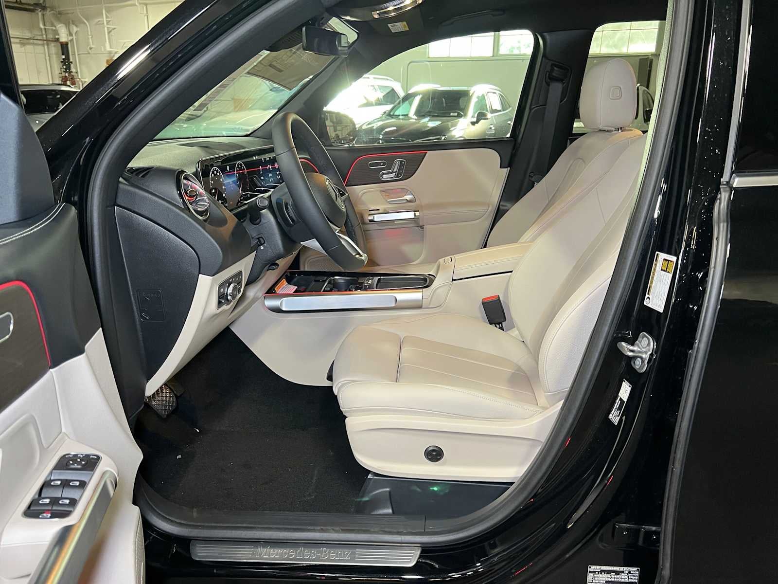 2026 Mercedes-Benz GLB 250 4MATIC® SUV