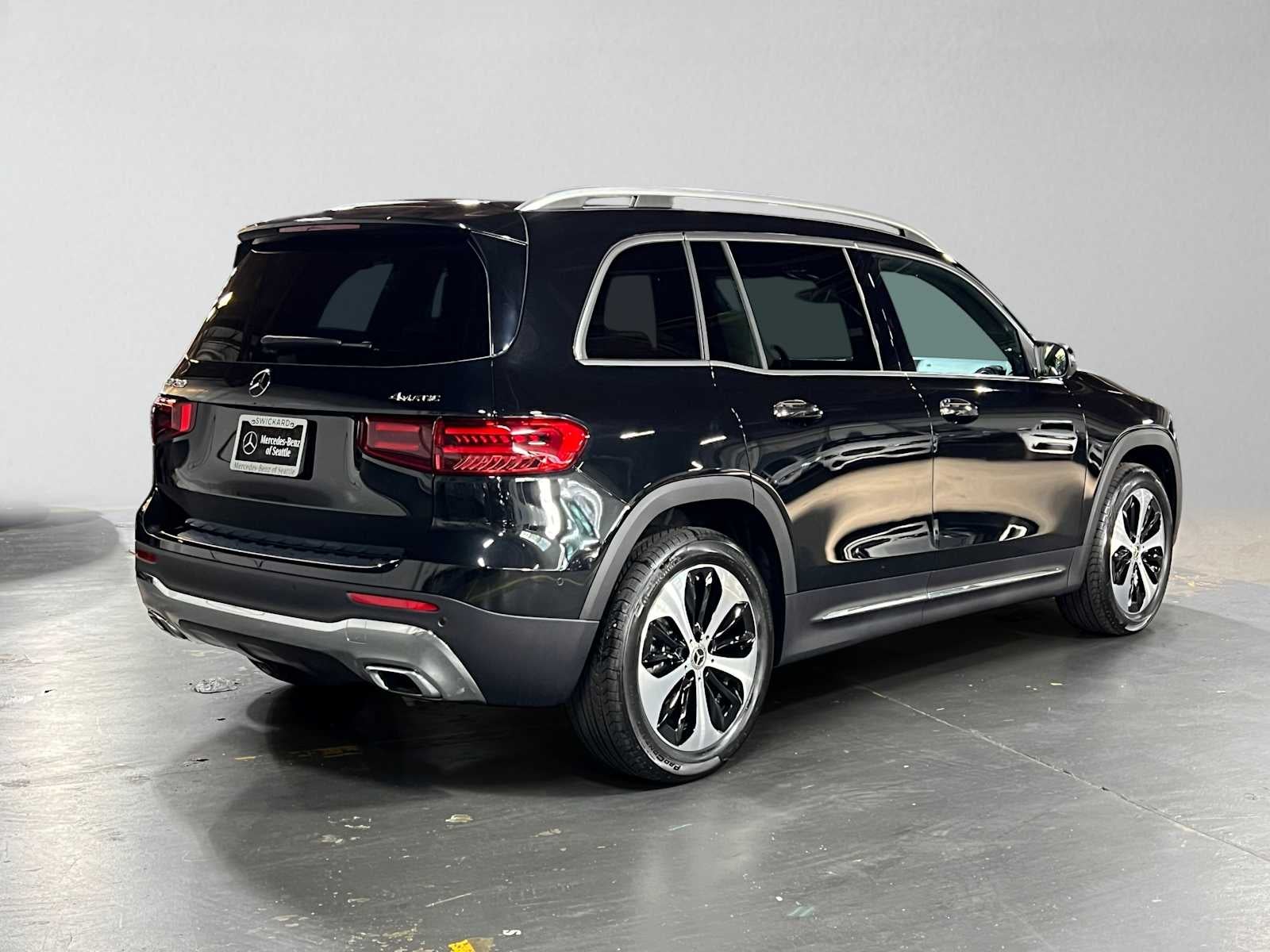 2026 Mercedes-Benz GLB 250 4MATIC® SUV