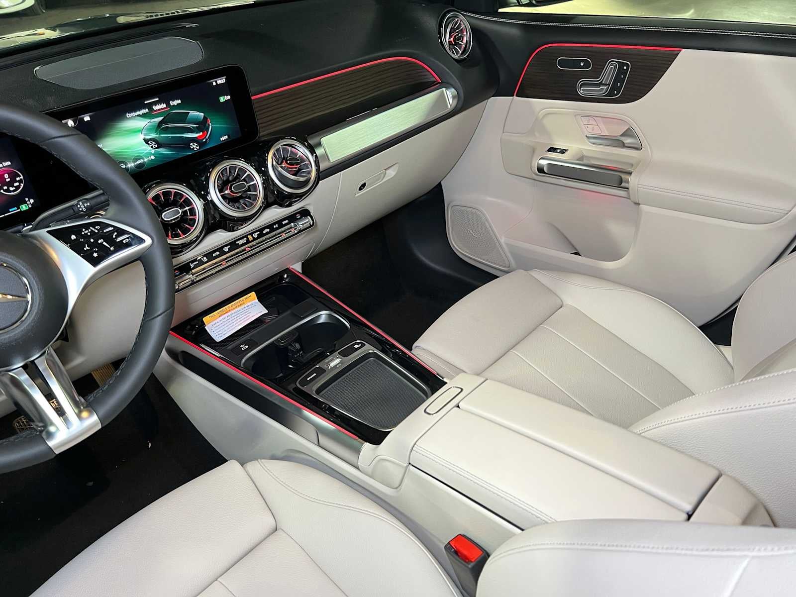 2026 Mercedes-Benz GLB 250 4MATIC® SUV