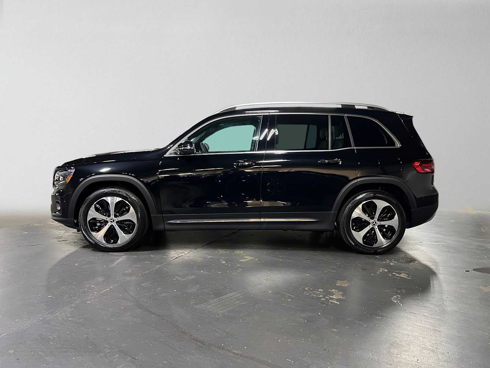 2026 Mercedes-Benz GLB 250 4MATIC® SUV