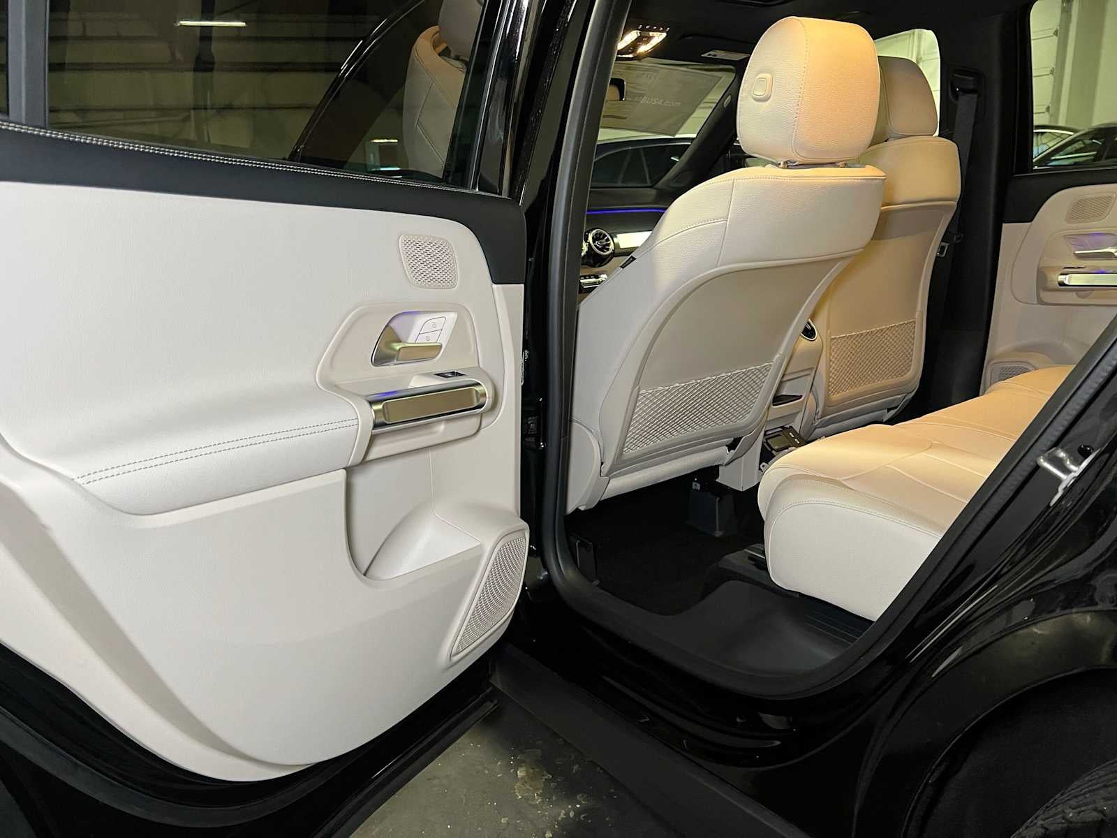 2026 Mercedes-Benz GLB 250 4MATIC® SUV