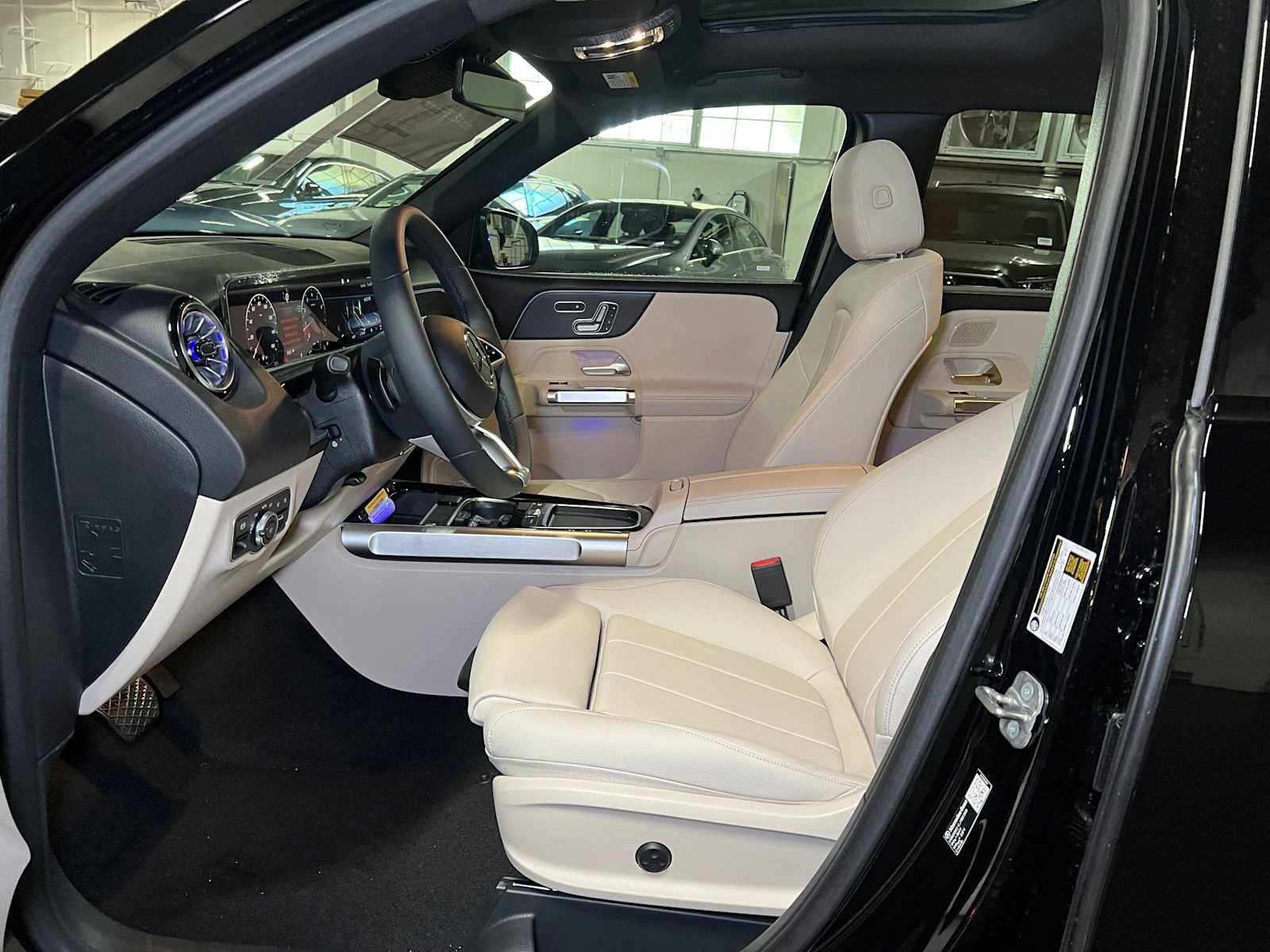 2026 Mercedes-Benz GLB 250 4MATIC® SUV