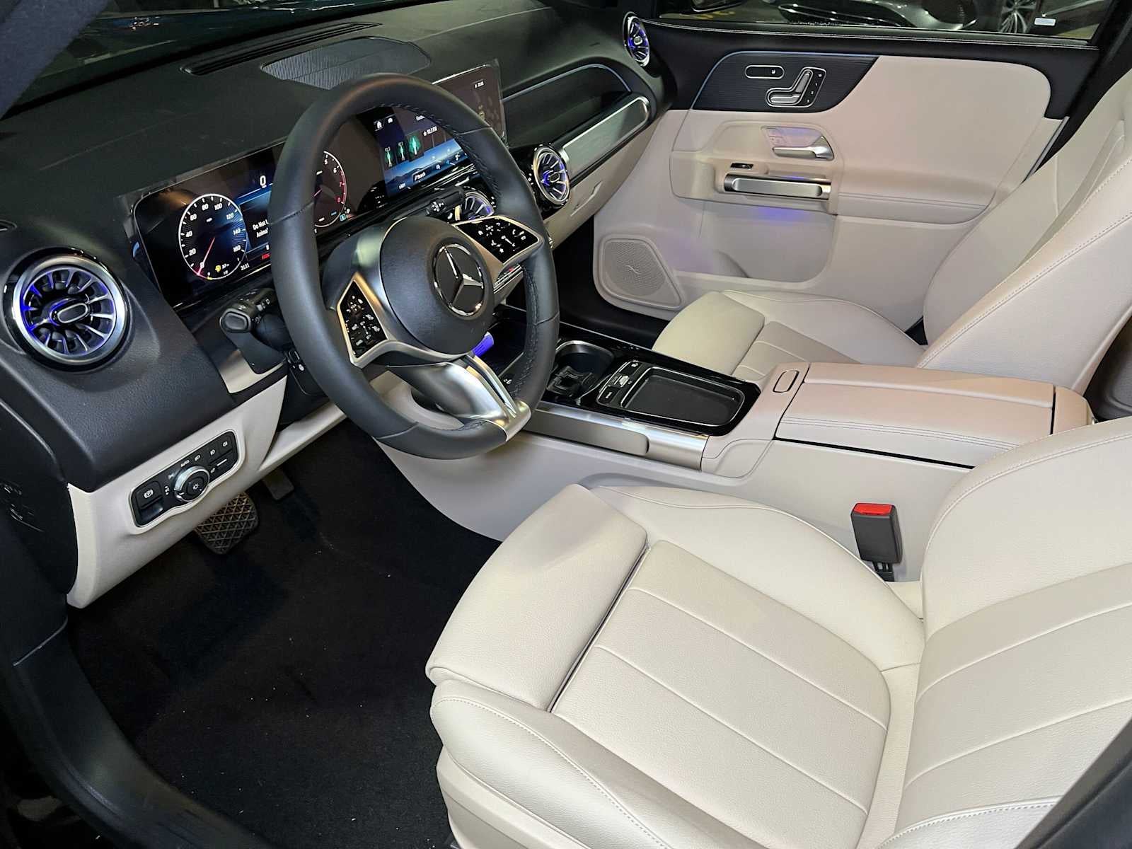 2026 Mercedes-Benz GLB 250 4MATIC® SUV