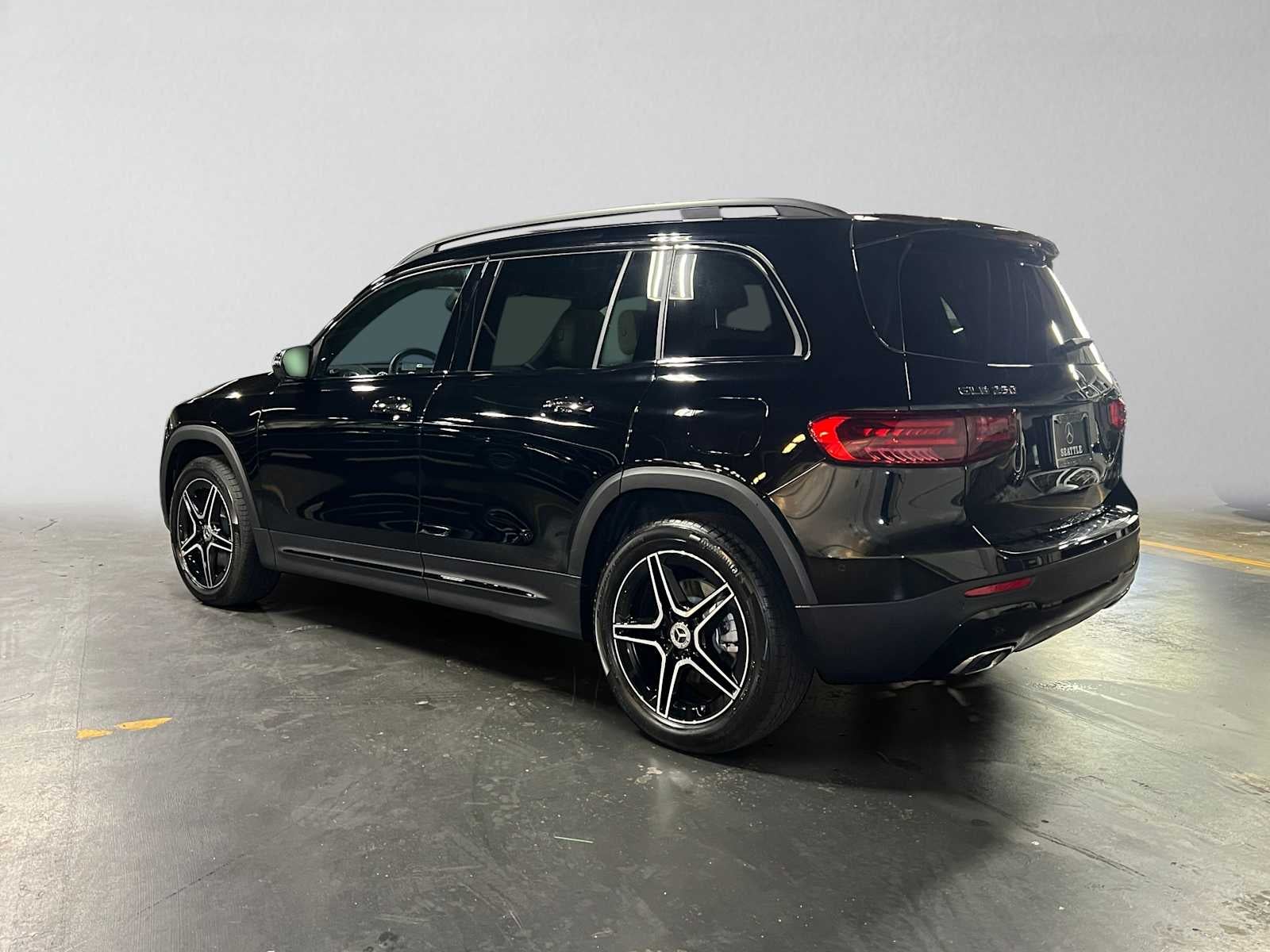 2026 Mercedes-Benz GLB 250 4MATIC® SUV