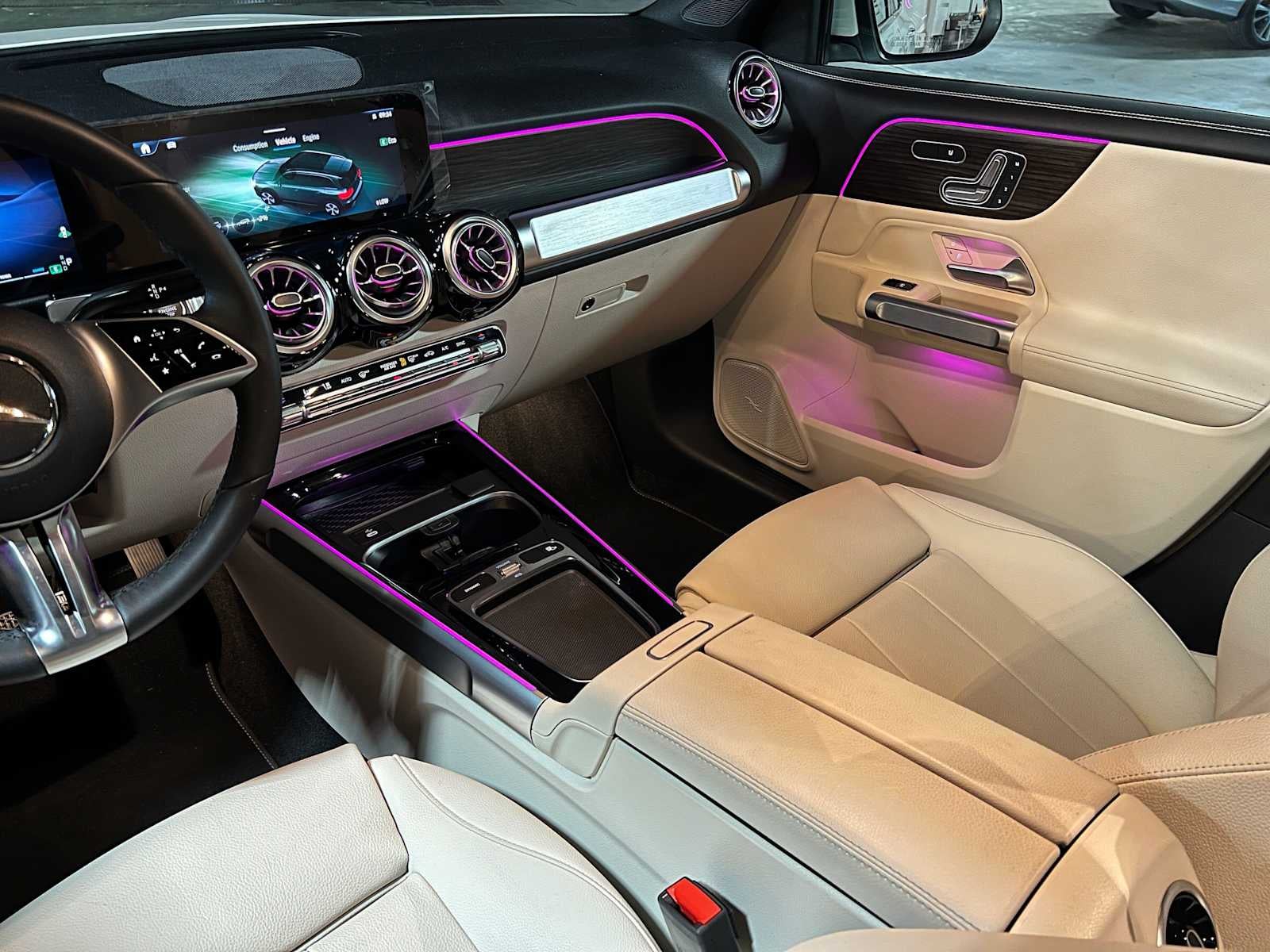 2026 Mercedes-Benz GLB 250 4MATIC® SUV