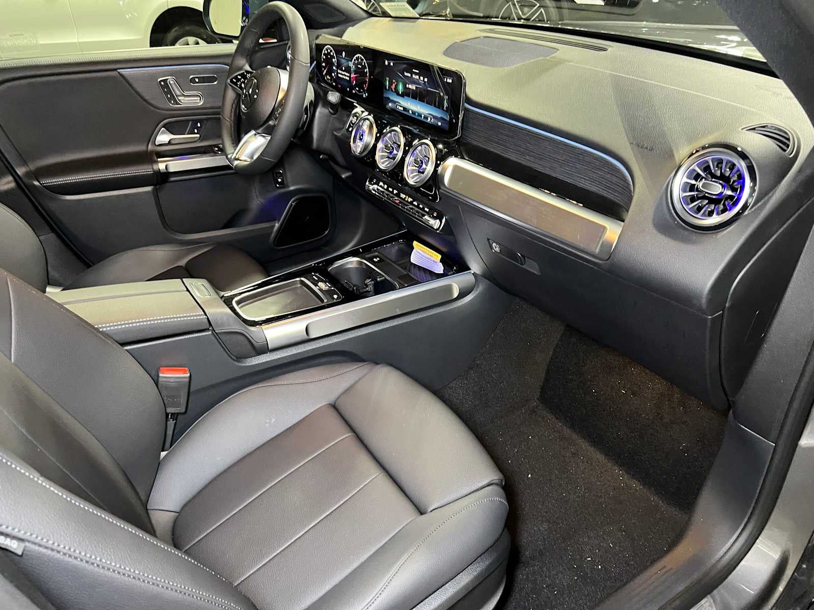 2026 Mercedes-Benz GLB 250 4MATIC® SUV
