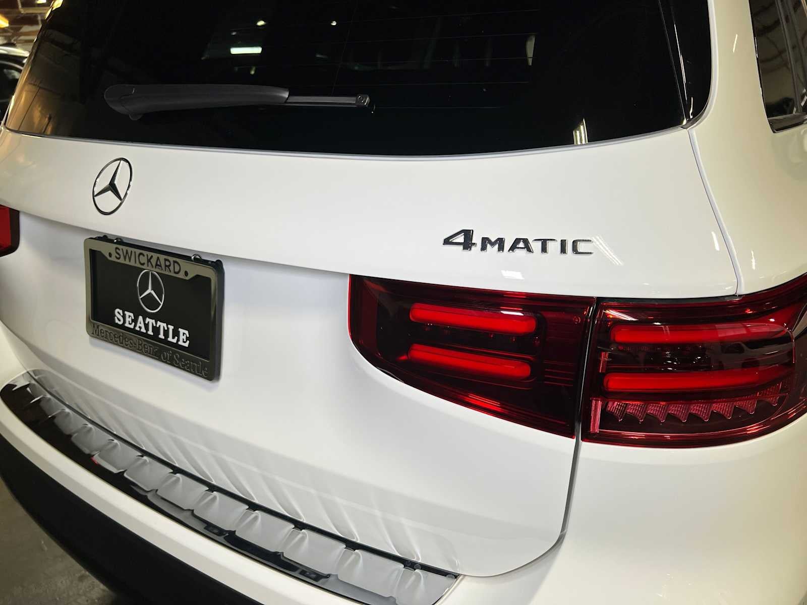 2026 Mercedes-Benz GLB 250 4MATIC® SUV