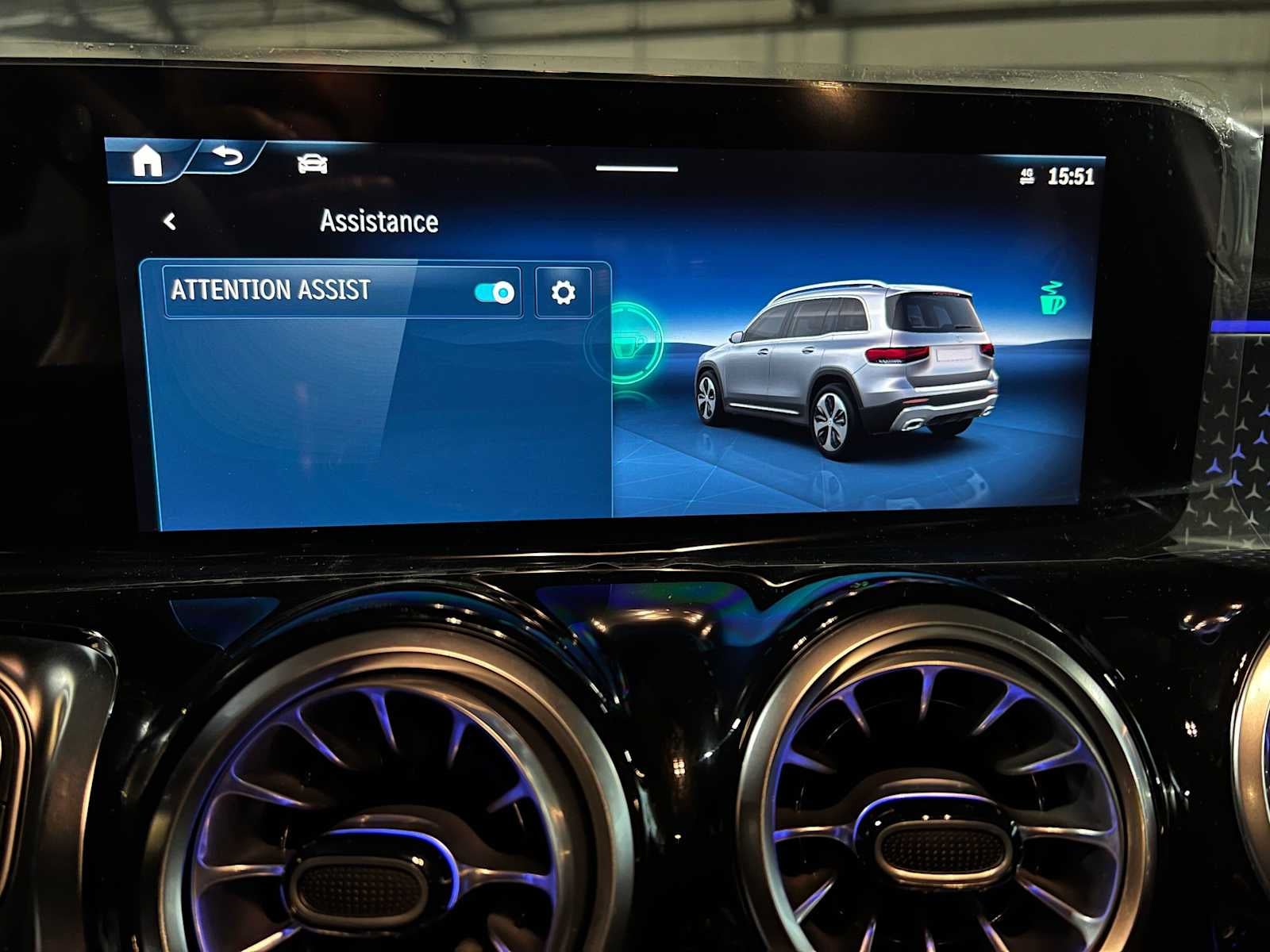 2026 Mercedes-Benz GLB 250 4MATIC® SUV