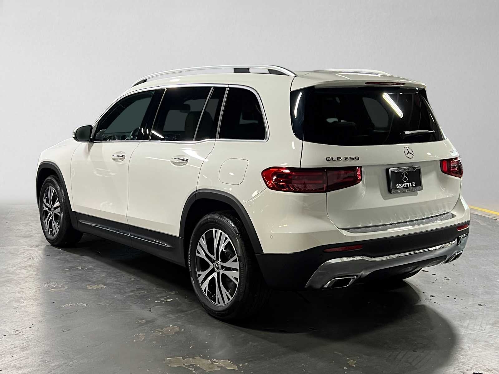 2026 Mercedes-Benz GLB 250 4MATIC® SUV
