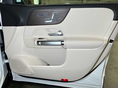 2026 Mercedes-Benz GLB 250 4MATIC® SUV