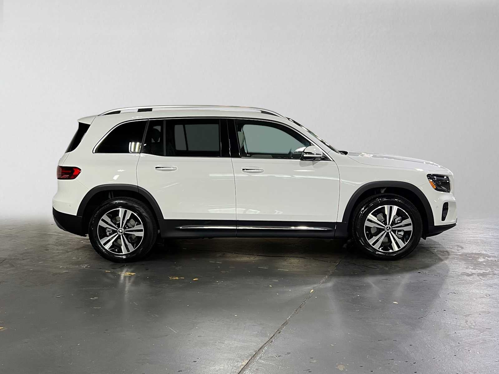 2026 Mercedes-Benz GLB 250 4MATIC® SUV