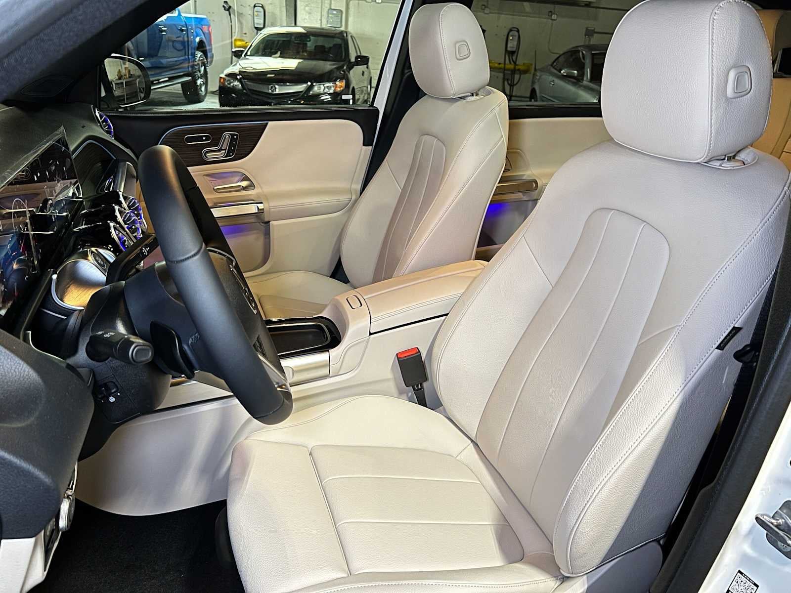 2026 Mercedes-Benz GLB 250 4MATIC® SUV