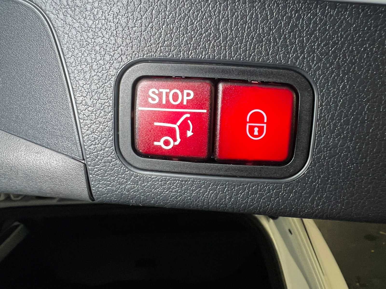 2025 Mercedes-Benz GLB GLB 250