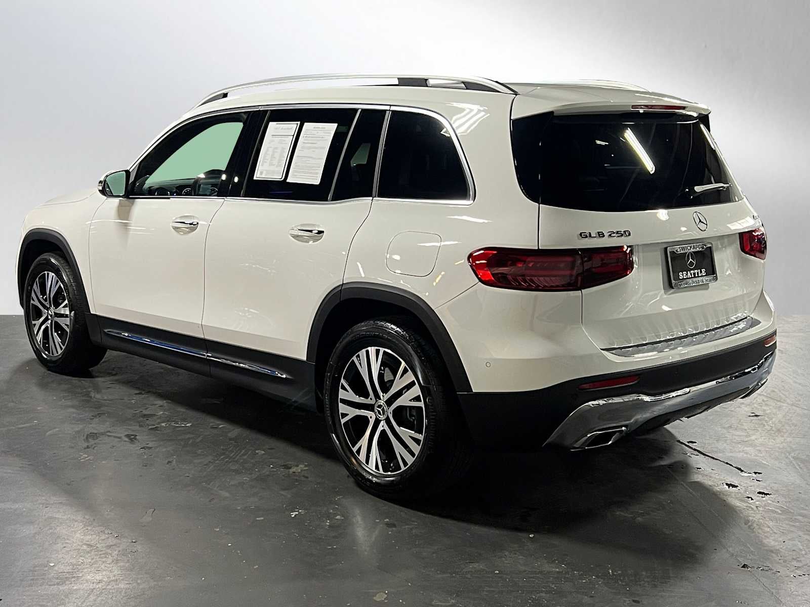 2025 Mercedes-Benz GLB GLB 250