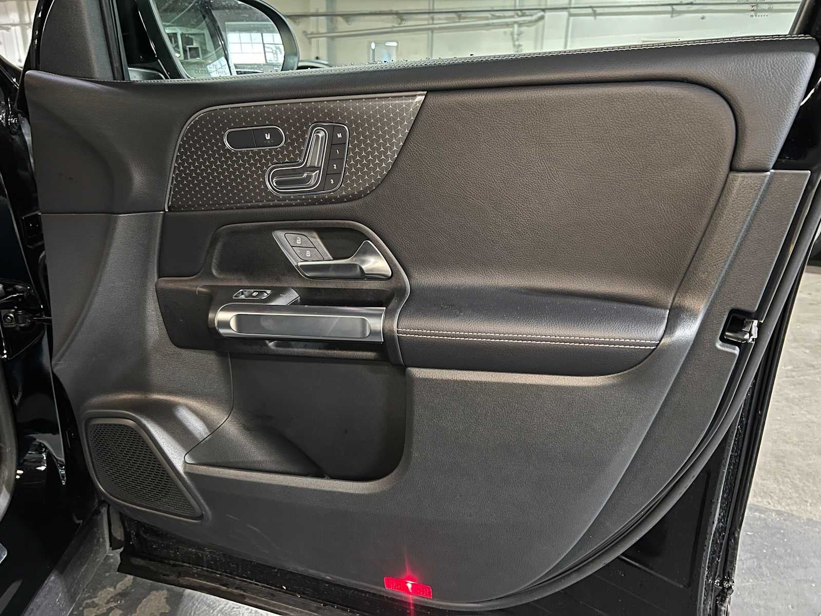 2025 Mercedes-Benz GLB GLB 250