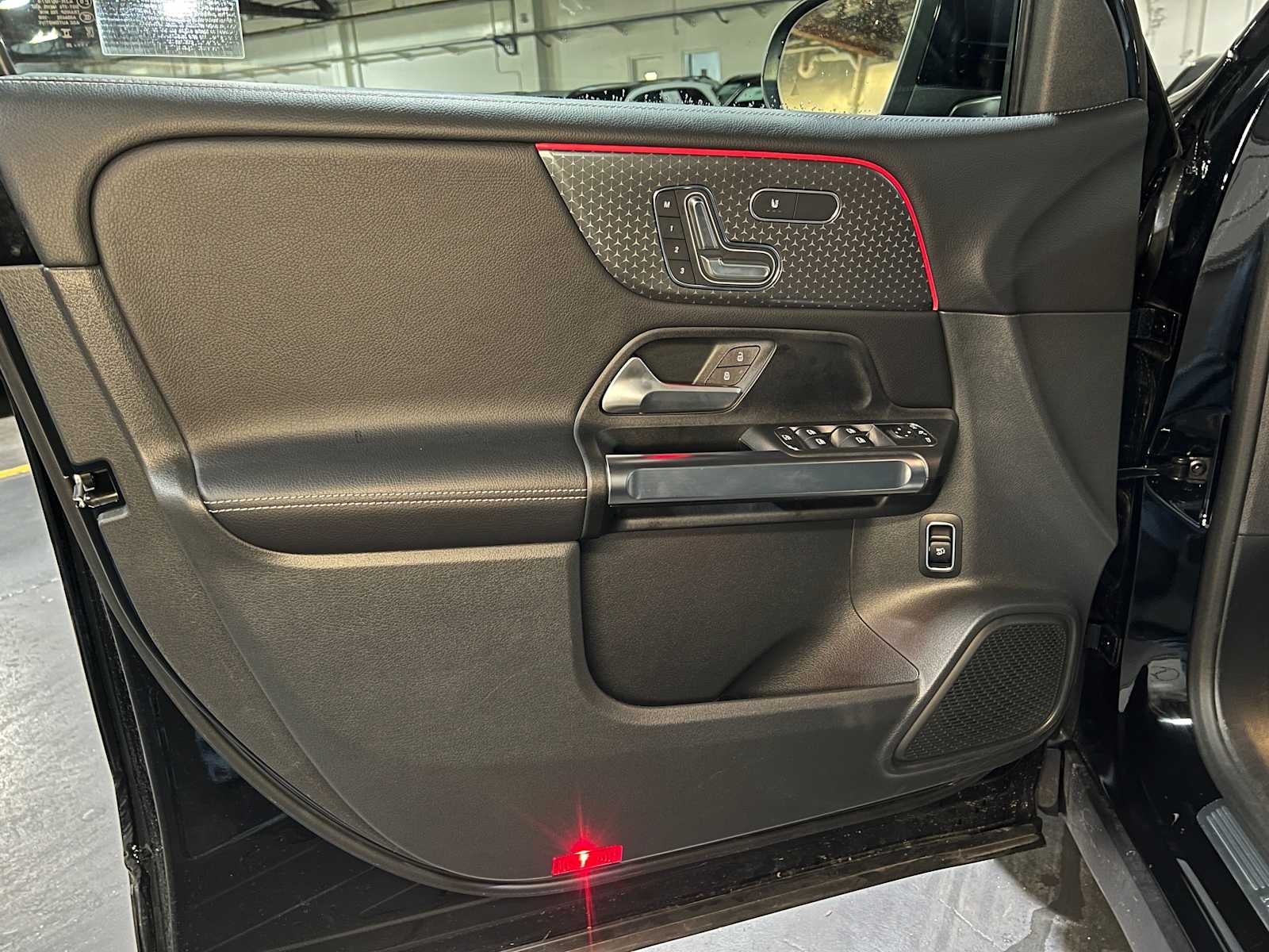 2025 Mercedes-Benz GLB GLB 250