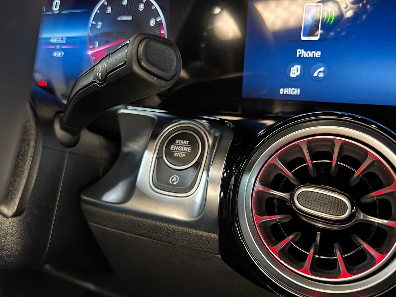 2025 Mercedes-Benz GLB GLB 250