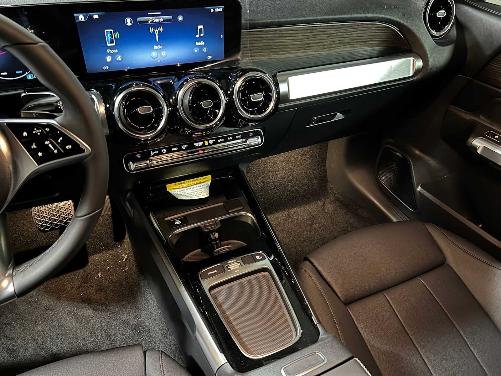 2026 Mercedes-Benz GLB 250 4MATIC® SUV