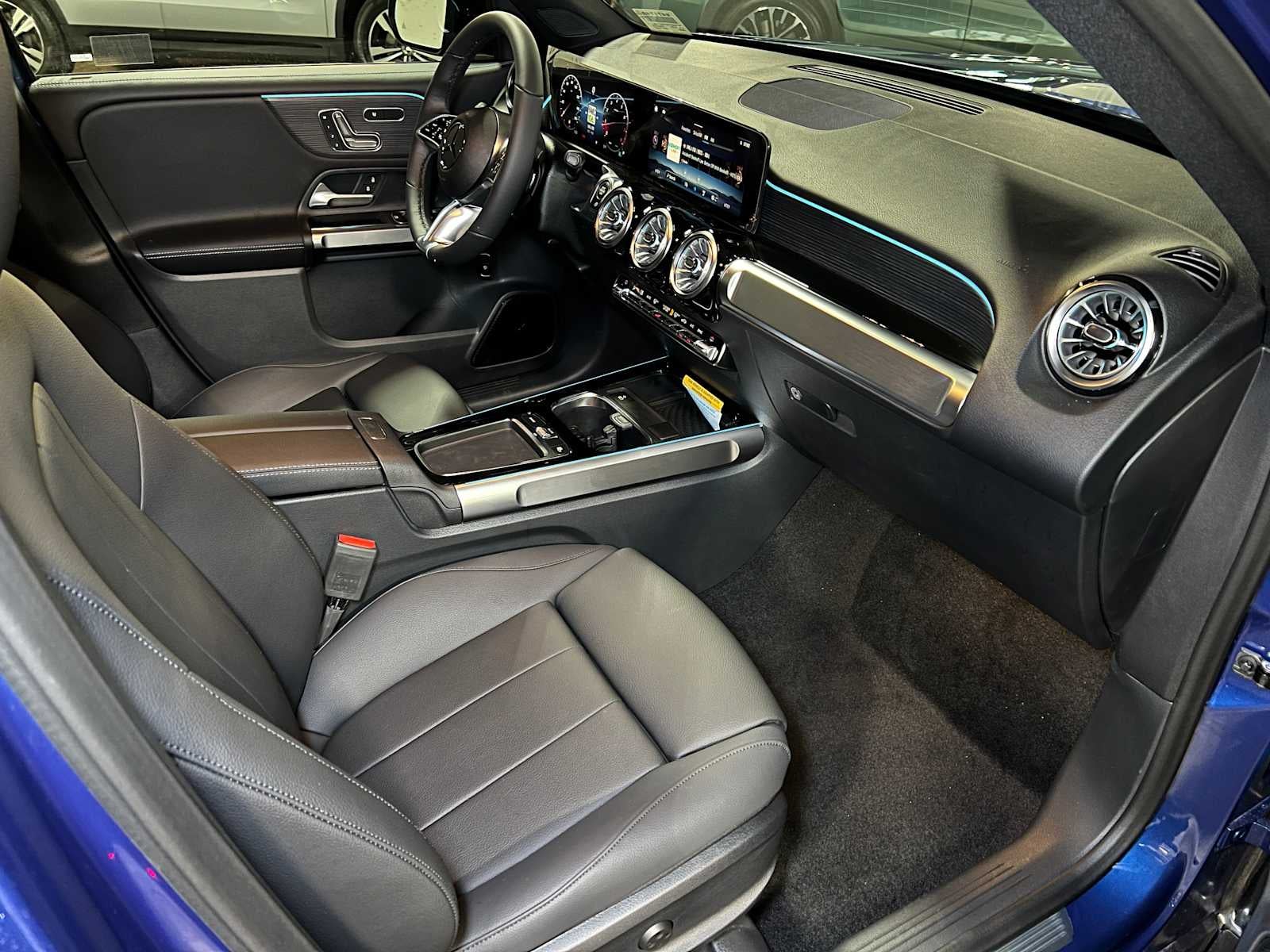 2026 Mercedes-Benz GLB 250 4MATIC® SUV