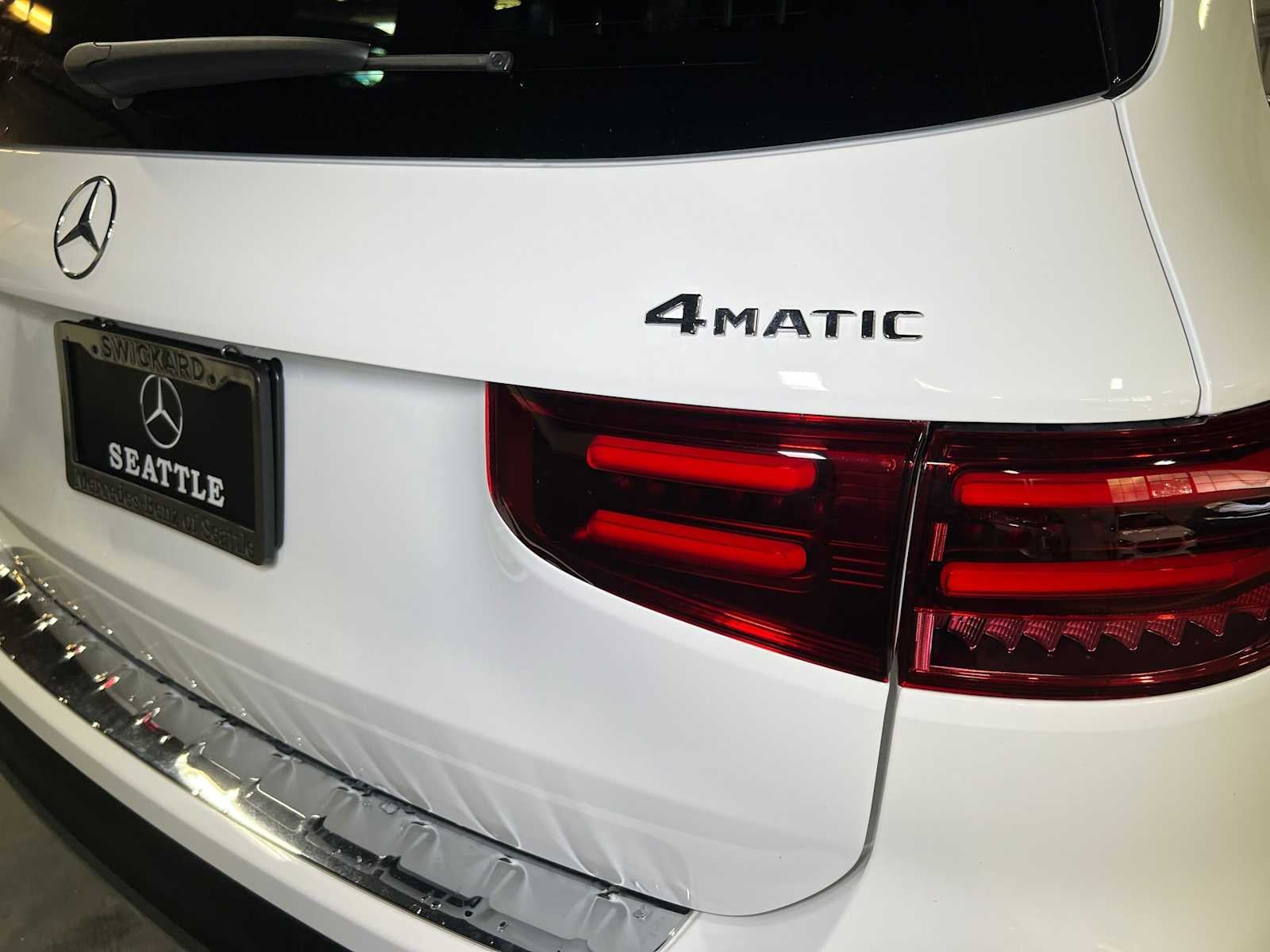 2026 Mercedes-Benz GLB 250 4MATIC® SUV